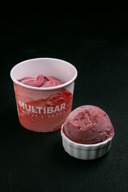 Sorbet skogsbär och jordgubb